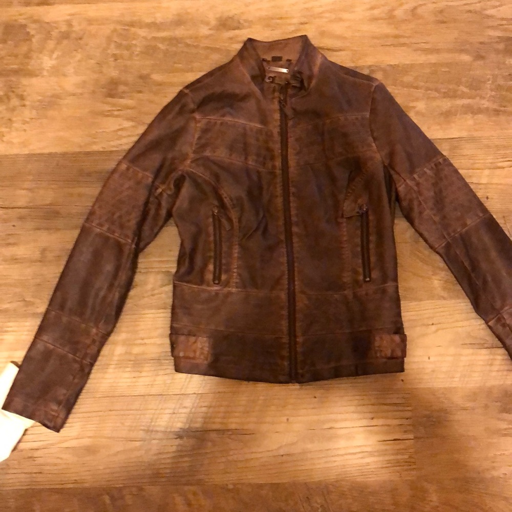 Jacket - Picture 2 of 5